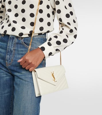 Cassandre matelassé envelope leather wallet on chain | Saint Laurent