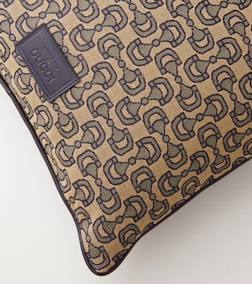 Horsebit jacquard velvet cushion | Gucci