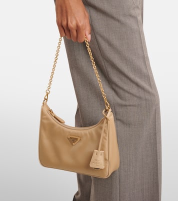 Schultertasche Re-Edition 2005 aus Re-Nylon | Prada