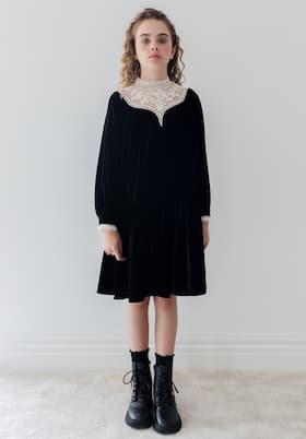 Kleid aus Samt mit Spitze | Petite Amalie  