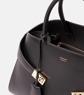 Sac Hug Medium en cuir | Ferragamo