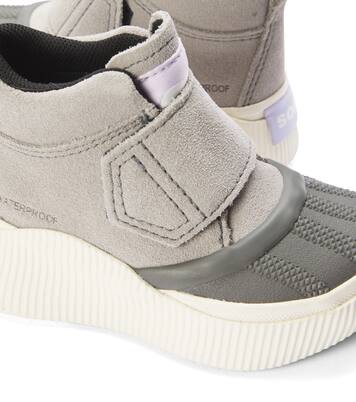 Stiefel Out N About IV Strap aus Veloursleder | Sorel Kids