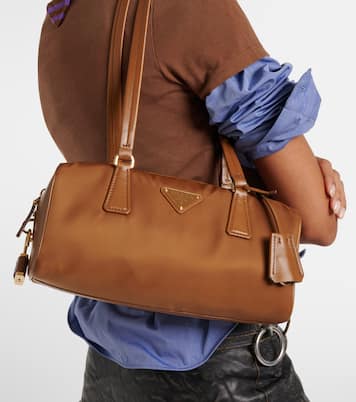 Borsa a spalla Medium in Re-Nylon e pelle | Prada