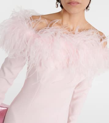 Off-Shoulder-Robe mit Federn | Safiyaa