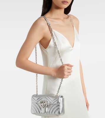 GG Marmont Small leather shoulder bag | Gucci