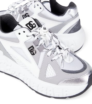 Embossed logo leather-trimmed sneakers | Dolce&Gabbana Kids
