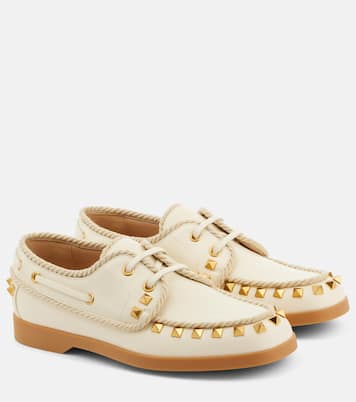 Náuticos Palm Avenue Rockstud de piel | Valentino Garavani