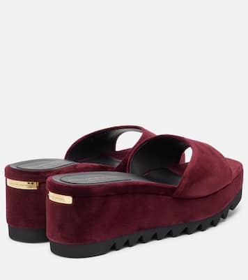 Sneak Elyse velvet wedge mules | Stella McCartney