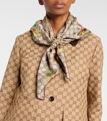 Foulard in twill di seta con stampa | Gucci