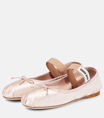 Ballerine in raso con logo | Miu Miu