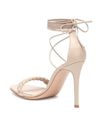Leomi 105 브레이디드 레더 샌들 | Gianvito Rossi