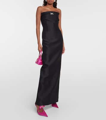 Salones de satén con Gianni Ribbon | Versace
