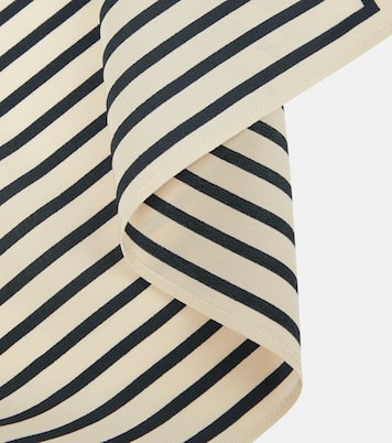 Pañuelo de seda con monograma | Toteme