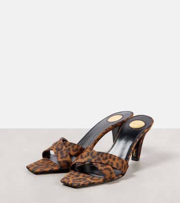 Mules Jill 75 en satin à motif léopard | Saint Laurent