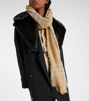 Burberry Check wool scarf | Burberry