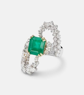 Anello Reign Supreme in oro bianco 18kt con smeraldo e diamanti | Yeprem