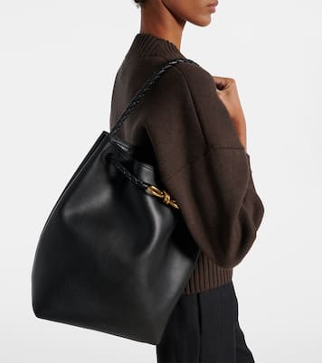 Andiamo Small leather bucket bag | Bottega Veneta