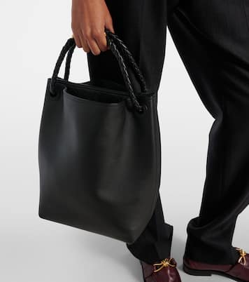 Andiamo Small leather bucket bag | Bottega Veneta