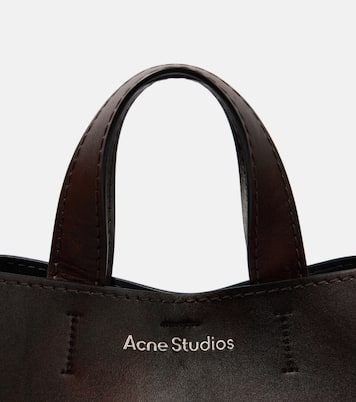 Tote Musubi Midi aus Leder | Acne Studios