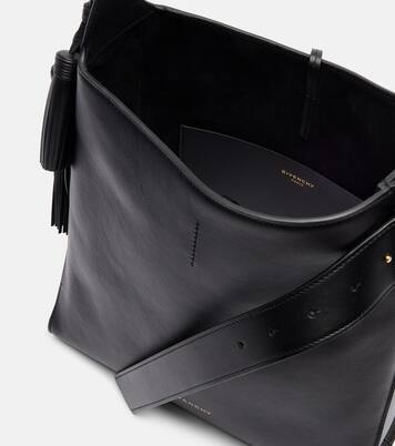 Belted Medium leather shoulder bag | Givenchy