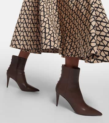 Rockstud leather ankle boots | Valentino Garavani