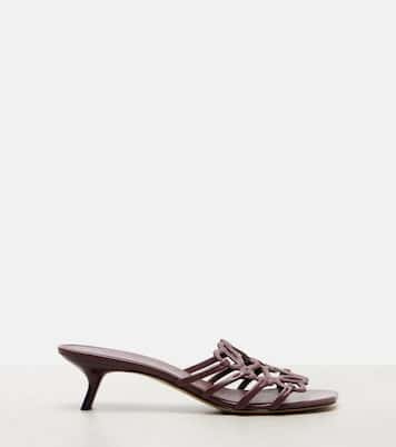 ميولز من الجلد Petal Anagram 45 | Loewe