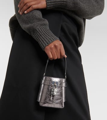 Secchiello Shark Lock Micro in pelle | Givenchy