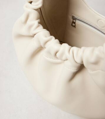 Squeeze Small leather shoulder bag | Loewe