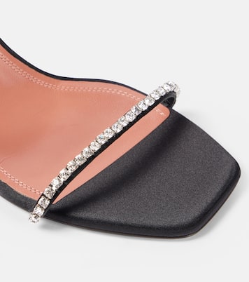 Sandalen Gilda 70 aus Satin mit Kristallen | Amina Muaddi