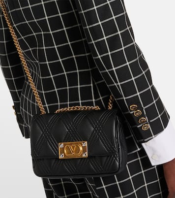 Schultertasche Quiltie 67 Small aus Leder | Valentino Garavani