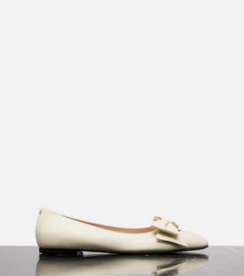 Ballerine in pelle con fiocco | Valentino Garavani