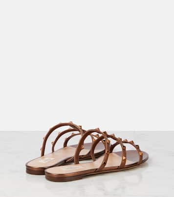 Sandalen Rockstud aus Metallic-Leder | Valentino Garavani