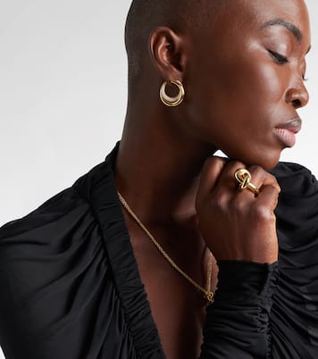 Infinity Loop Medium 18kt gold (750/1000) earrings with diamonds | Engelbert