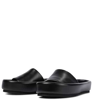 Pantoletten Venice aus Leder | Khaite
