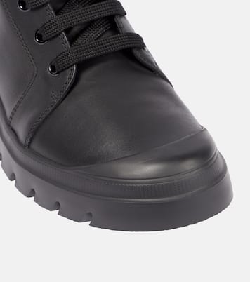 Schnürstiefel Viv' Walky aus Leder | Roger Vivier