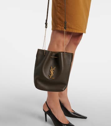 Pochon Cassandre leather bucket bag | Saint Laurent