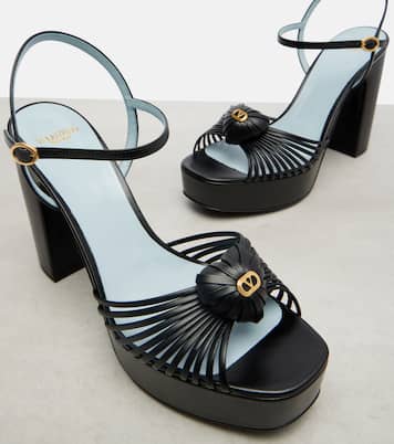 Royal VLogo 115 leather platform sandals | Valentino Garavani