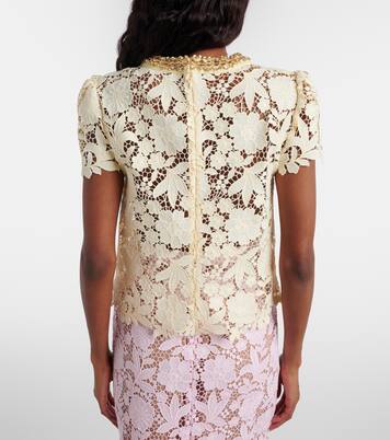 توب من الدانتيل مع تزيين | Self-Portrait