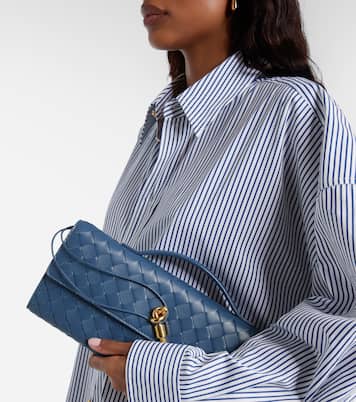 Andiamo Intrecciato leather clutch | Bottega Veneta