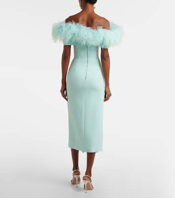 Abito midi con scollo bardot e piume | David Koma