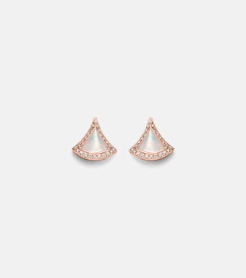 Boucles d'oreilles Divas' Dream en or rose 18 ct, nacre et diamants | Bvlgari