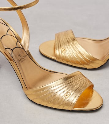 Sandales Ladycrush en cuir métallisé | Valentino Garavani