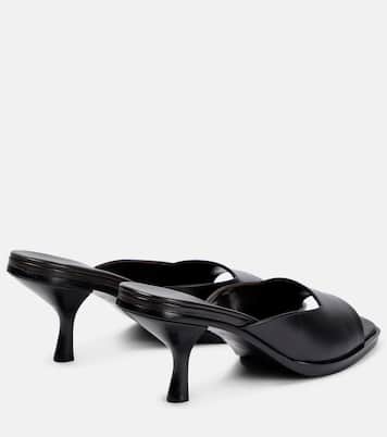 Pantoletten Lauren aus Leder | The Row