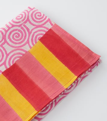 Camelia Magenta muslin beach towel | Lisa Corti