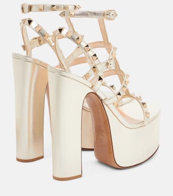 Rockstud leather platform sandals | Valentino Garavani