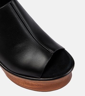 Leather wedge sandals | Ferragamo