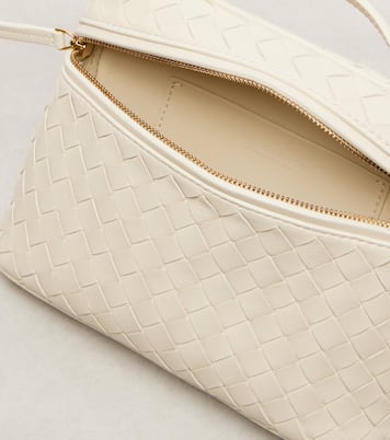 Bang Bang Intrecciato leather vanity bag | Bottega Veneta