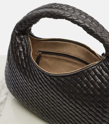 Veneta Intrecciato Medium shoulder bag | Bottega Veneta