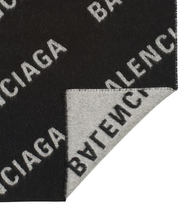 Sciarpa in jacquard di lana con logo | Balenciaga