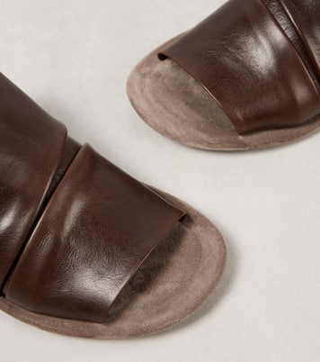 Ruched leather slides | Brunello Cucinelli